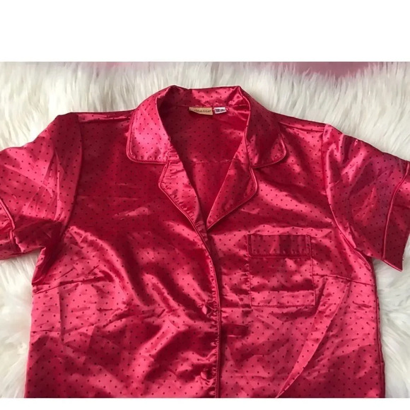 Adorable pink polka dot pj top - Picture 3 of 8